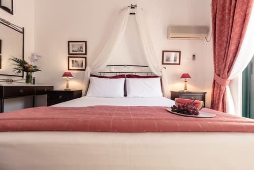 Dionysos Hotel, Room