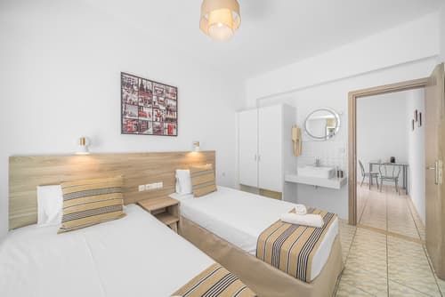 Happy Days Studios, Room