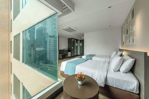 Golden Tulip Mandison Suites, Room