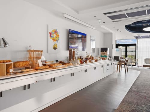 ibis Styles Paris Orly Airport, Miscellaneous