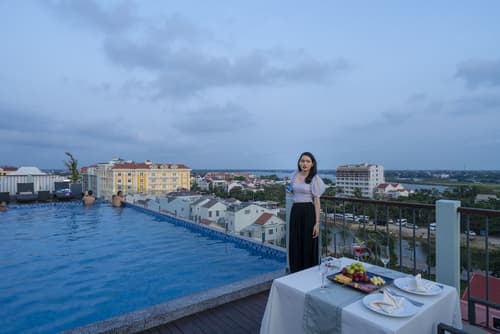 Cozy Savvy Boutique Hotel Hoi An, Rooftop pool