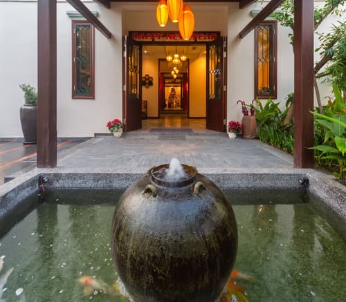 Cozy Savvy Boutique Hotel Hoi An, Interior entrance