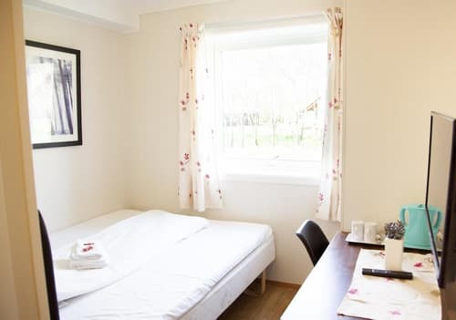 Førde Gjestehus Og Camping, Room