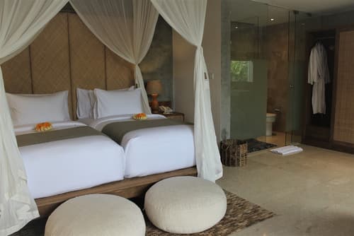 Purana Suite Ubud, Room