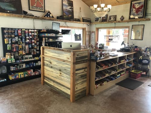 Crater Lake Resort, Reception