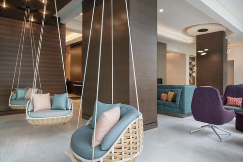 Home2 Suites by Hilton Denver Downtown Convention Center, Lobby