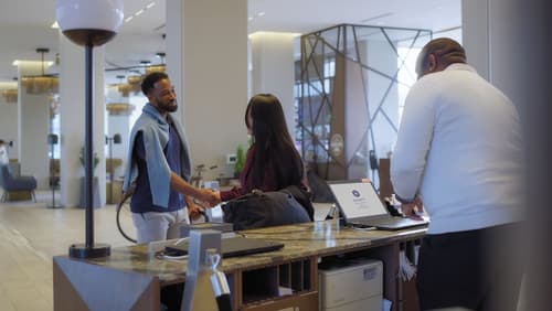 Hyatt Regency Portland at the Oregon Convention Center, Lobby