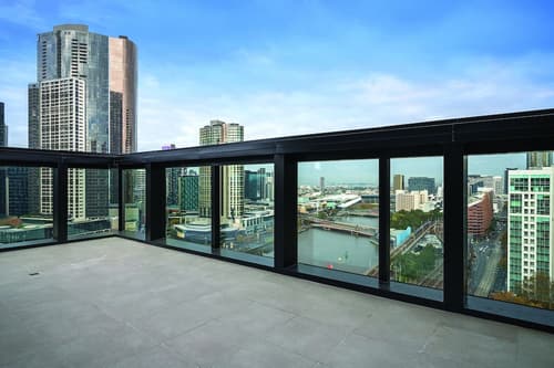 Vibe Hotel Melbourne, Balcony