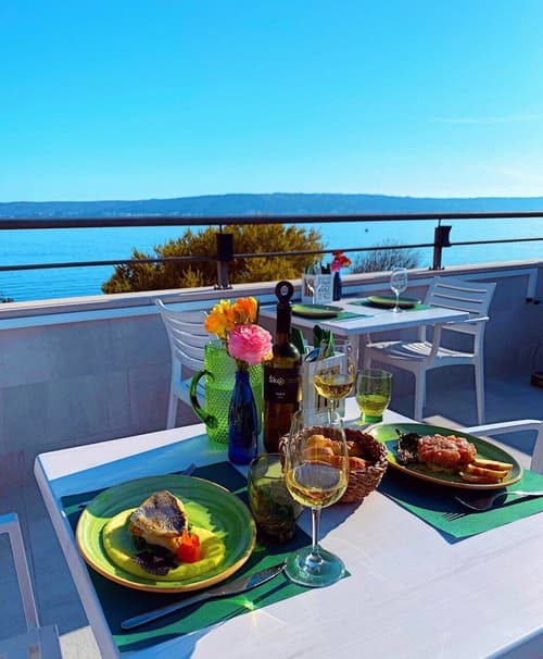 Benjamin Hotel, Rooftop terrace