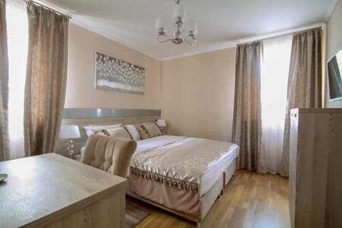 Benjamin Hotel, Room