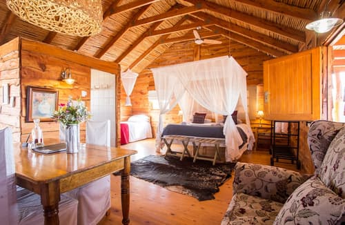 Soetdoring Selfsorg, Room