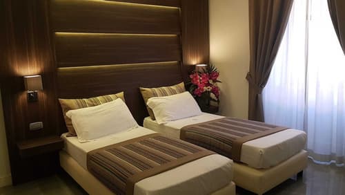 Palazzo Firenze, Room