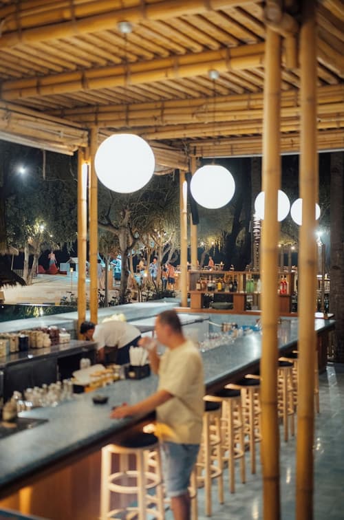 Lumi Hotel Gili Trawangan, Poolside bar