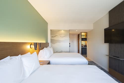 Holiday Inn Express & Suites Queenstown by IHG, Room