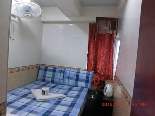Dutch Hostel, Room