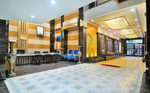 Hotel Grand Uddhav, Reception