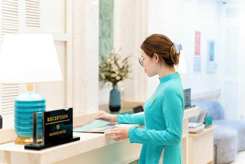 Minasi HanoiOi Lakeside Hotel, Reception