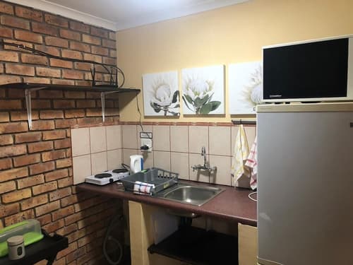 Tranquil Nest, Private kitchen