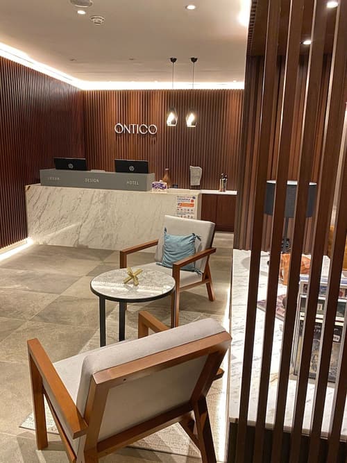 Óntico Urban Design Hotel, Reception