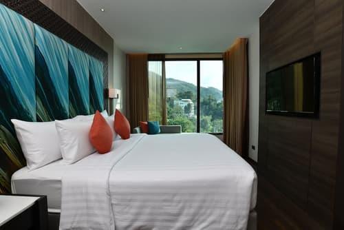 SKYVIEW Resort Phuket Patong Beach, Room