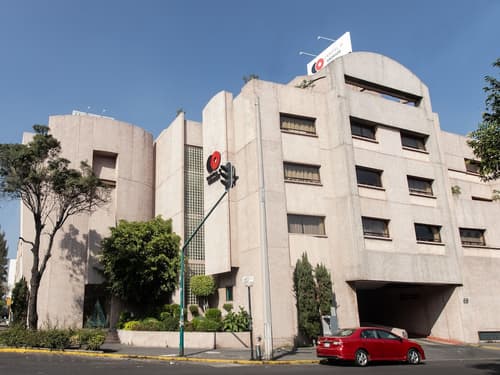 Capital O Andrade, Mexico City, Front of property