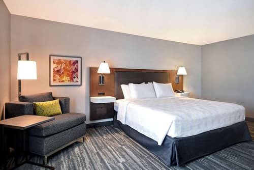 Hampton Inn & Suites Las Vegas Convention Center - No Resort Fee, Room
