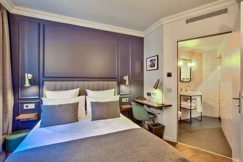 Maison Barbès, Room