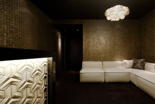 Hotel Zagakukan, Lobby