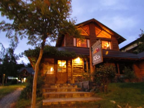 La Roca de la Patagonia, Front of property - evening/night
