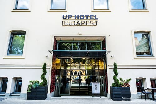 Up Hotel Budapest, Primary image