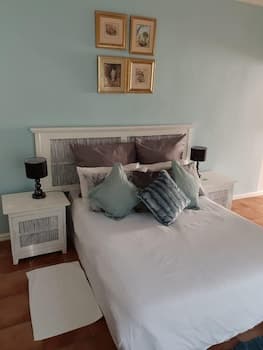 The Manor House At Knorhoek Estate, Room