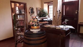 The Manor House At Knorhoek Estate, Reception