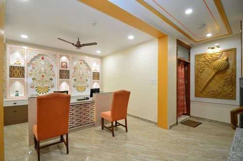 Kapish Home - All Pure Veg, Lobby