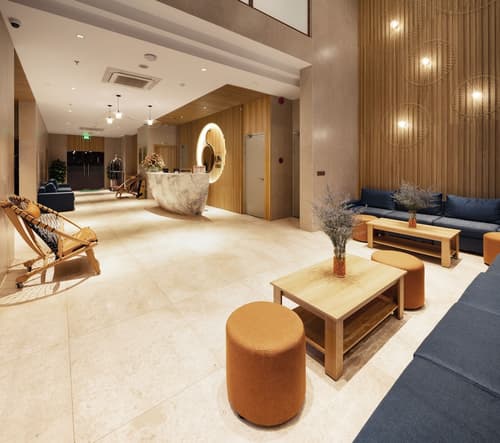 Sunkiss Hotel, Lobby sitting area