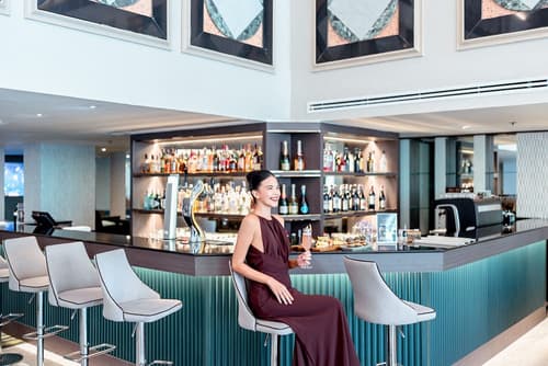 Rembrandt Residences Bangkok, Bar (on property)