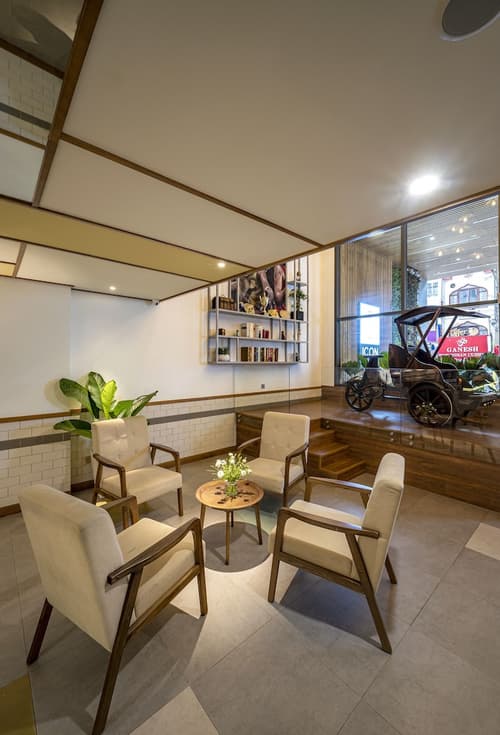 Icon Saigon - Lifestyle Design Hotel, Lobby sitting area