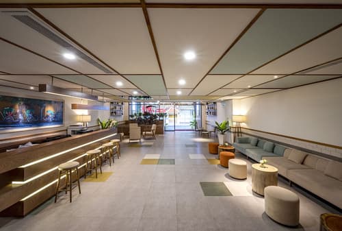 Icon Saigon - Lifestyle Design Hotel, Lobby sitting area