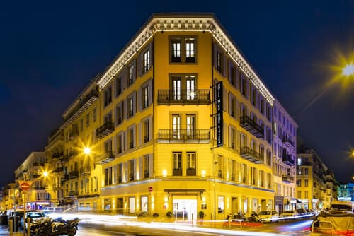 Nice Azur Riviera, Front of property