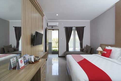 Capital O 2166 Elitya Stay, Room