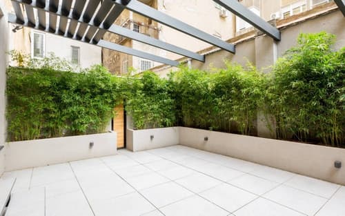 Teanna Lux Apartments, Terrace/patio