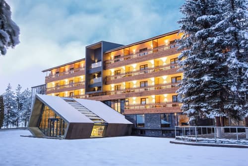 Bakuriani Inn, Primary image