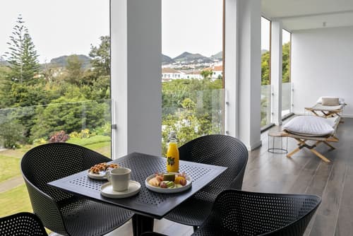 Senhora da Rosa Tradition & Nature Hotel, Interior entrance