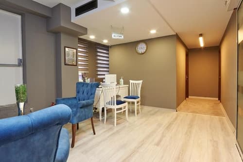 Renzo Hotel - Special Category, Reception