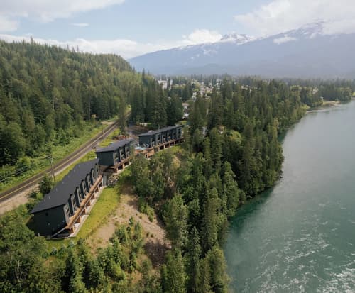 Basecamp Resorts Revelstoke, Primary image