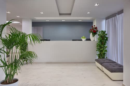 Boss Boutique Athens, Reception