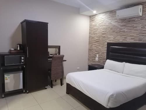 Bayside Hotel Pine Street, Room