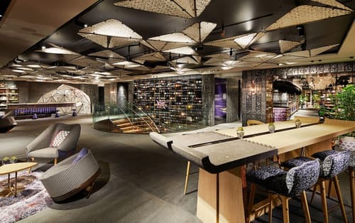 Mercure Kyoto Station, Lobby