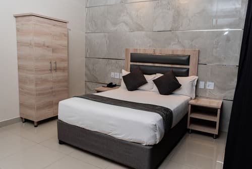 Bayside Hotel 116, Room