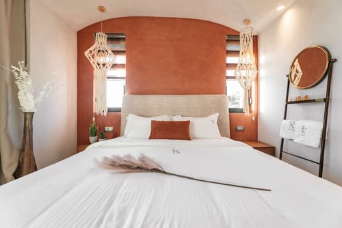 Cocooning Suites by Blue Carpet, Room