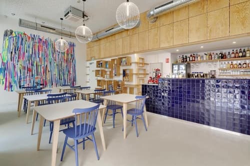 The People - Marseille - Hostel, Restaurant